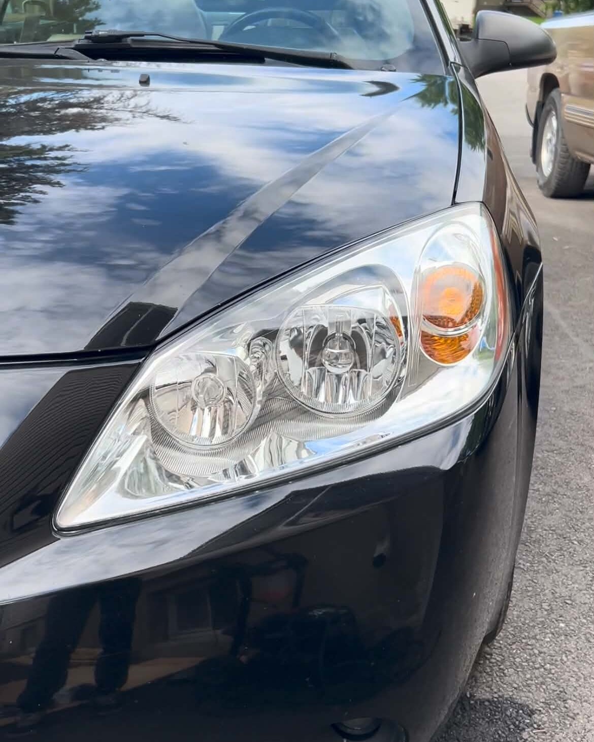 Phare transparent et net après polissage — Laurin Auto Care